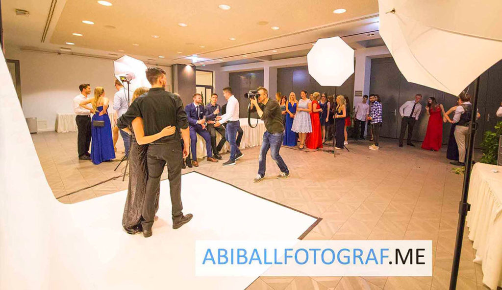 Abiballfotograf_Me_Mobiles_Fotostudio_Abiball-Fotograf-Baden-Wuerttemberg