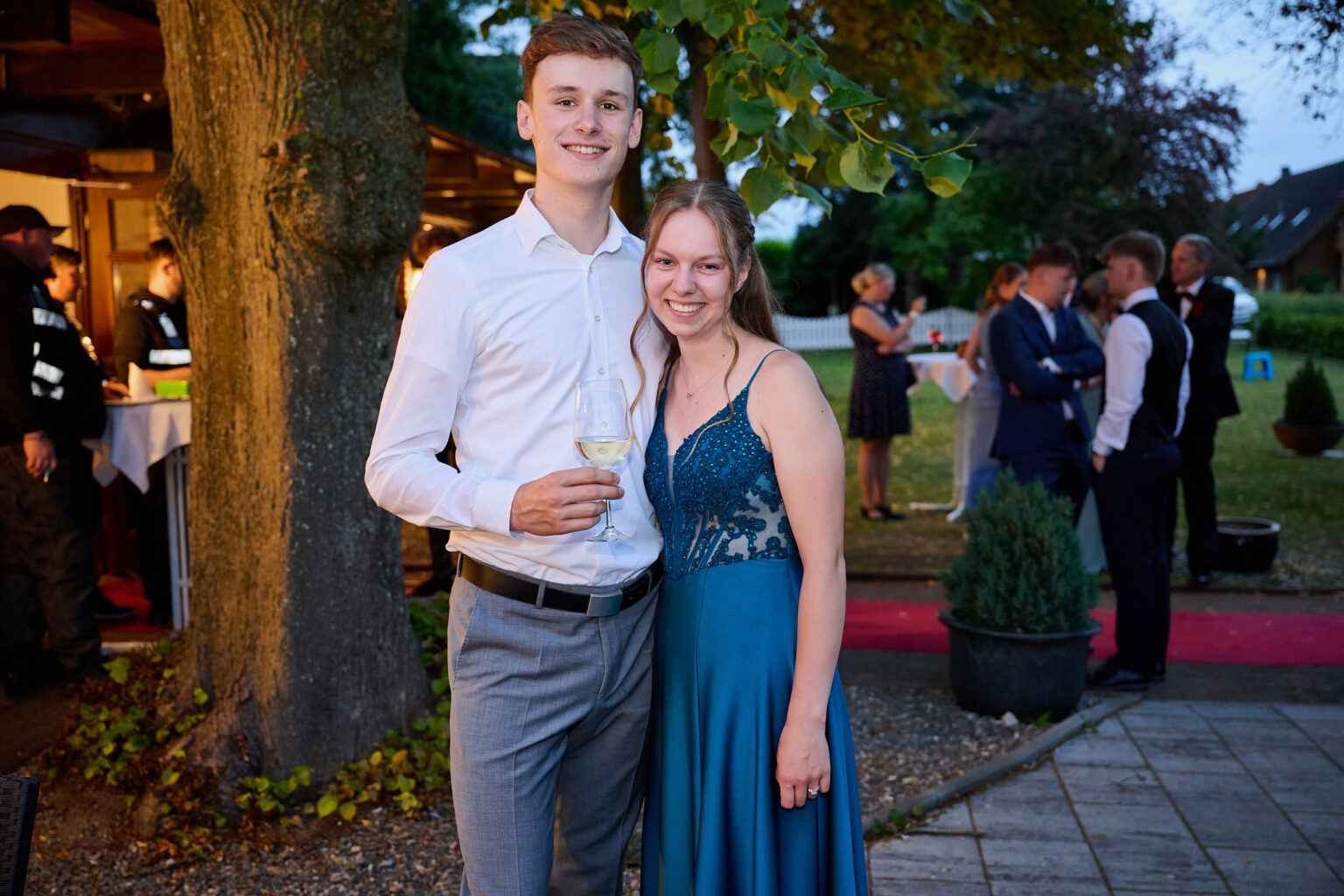 Abiballfotograf Geesthacht – Pärchenfoto Abiball